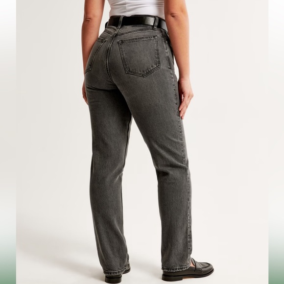 Abercrombie & Fitch Denim - Abercrombie & Fitch 90’s Straight Curve Love
